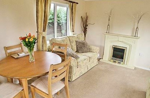 2 bedroom accommodation in Hopton-on-Sea, Great Yarmouth