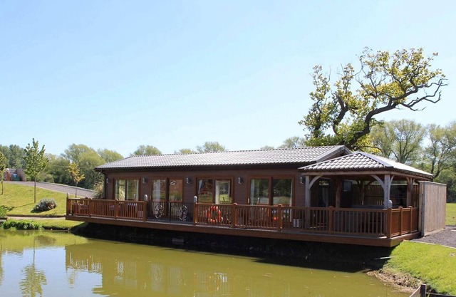 2 bedroom accommodation in Caistor, Market Rasen