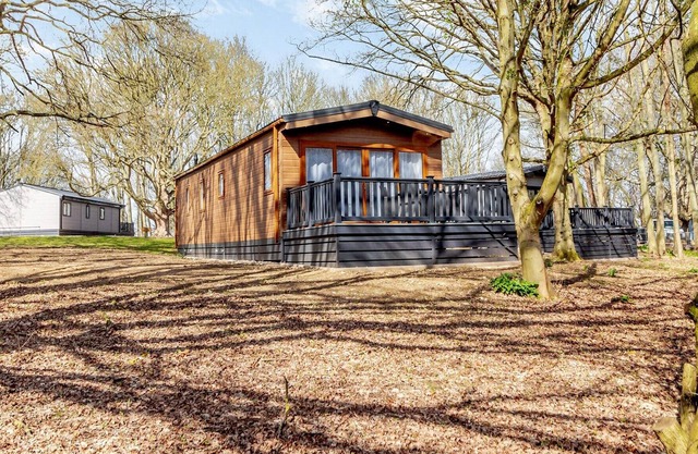 2 bedroom accommodation in Woolverstone, Ipswich