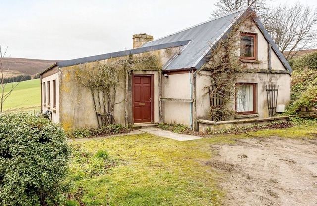 2 bedroom accommodation in Tomnavoulin
