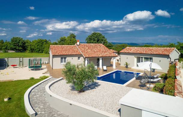 2 bedroom accommodation in Filipana