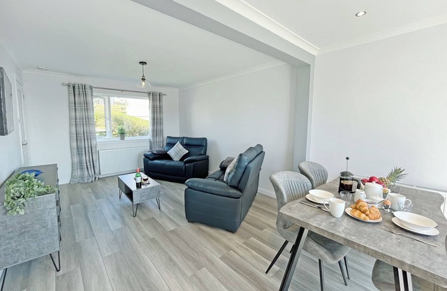 2 bedroom accommodation in Portpatrick, near Stranraer