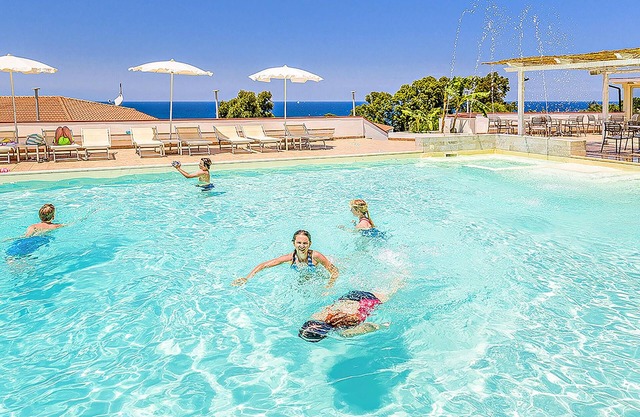 2 bedroom accommodation in Ricadi (VV)