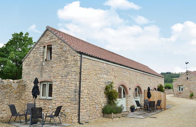 2 bedroom accommodation in Shiplate, Bleadon