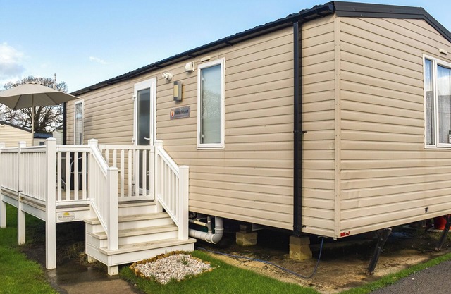 2 bedroom accommodation in Sandown