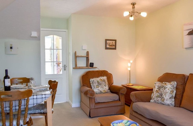 2 bedroom accommodation in Weymouth