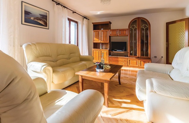 2 bedroom accommodation in Filipana