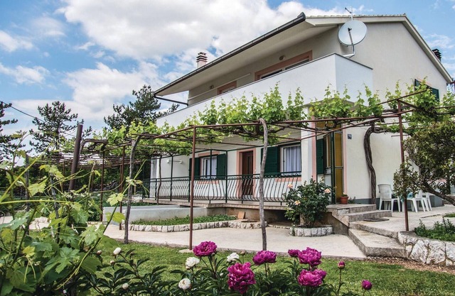 2 bedroom amazing apartment in Zagvozd