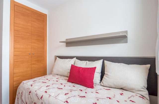 2 Bedroom Apart (4 adults + 2 children). Alt. 1950 m. PER 2B