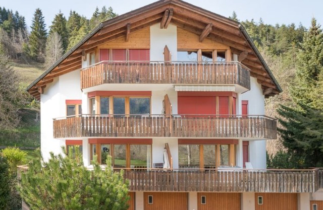 2 bedroom Apartment, sleeps 6 in Sagogn with WiFi