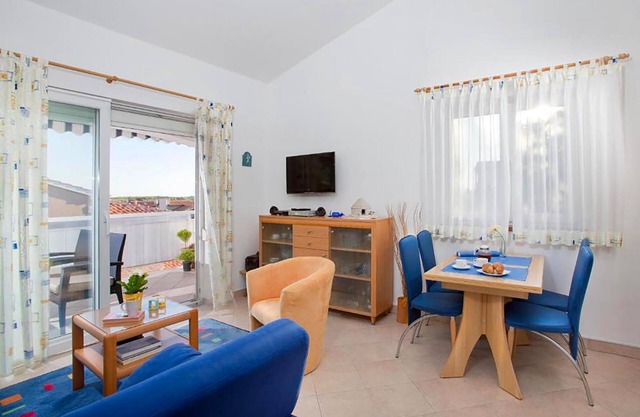 2 bedroom awesome apartment in Vabriga