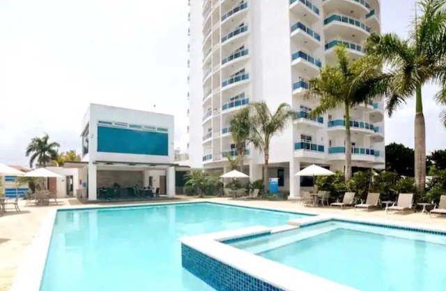 2-Bedroom condo with Pool, Gym & WIFI Juan Dolio
