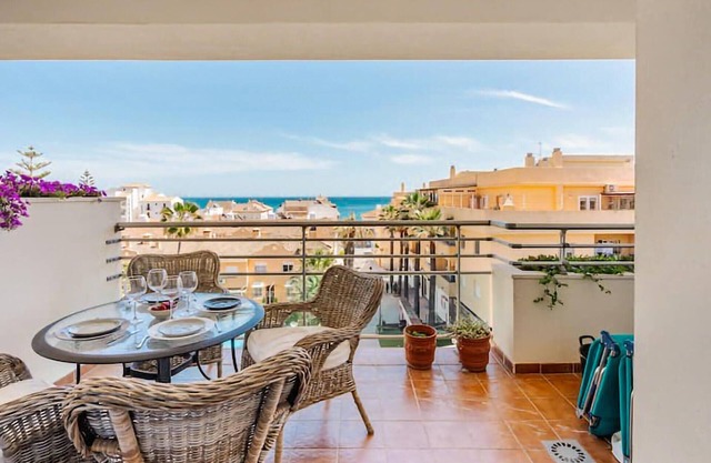 2 bedroom cozy apartment in Sabinillas