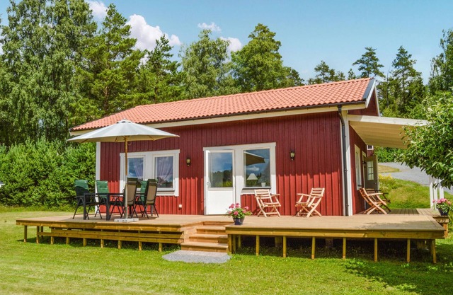 2 bedroom gorgeous home in Malmköping