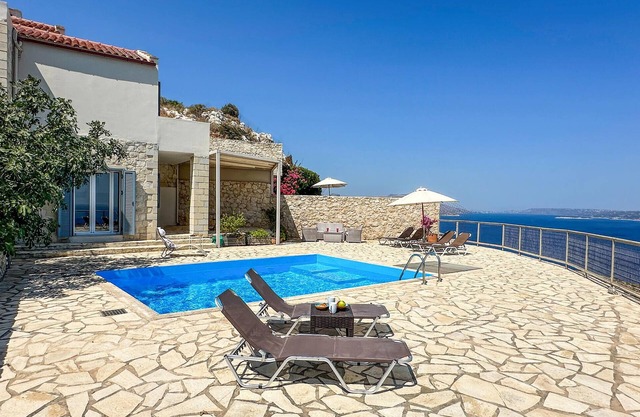 2 bedroom gorgeous home in Plaka
