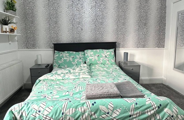 2 Bedroom House in Manchester