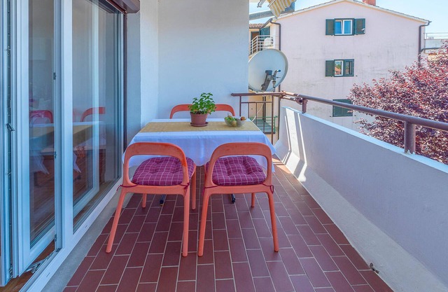 2 bedroom lovely apartment in Porec