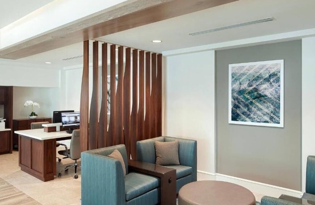 2 BEDROOM OCEAN VIEW SUITE WITH KING/2 QUEENS