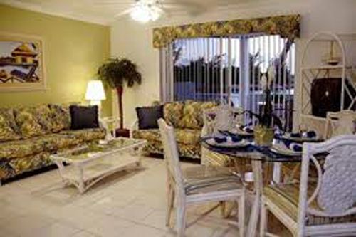 2 Bedroom Townhouse Located At Ocean Reef Resort And Yacht Club For One Week