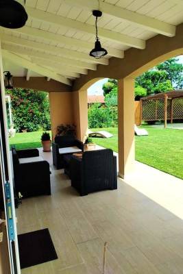 2 bedrooms house with furnished terrace and wifi at Pescia Romana - 3 km away from the beach