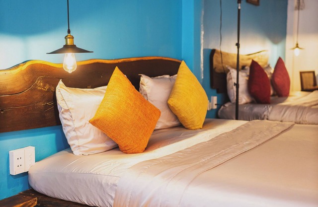 2 Beds-Quiet-Cozy-60sqm w/Balcony In District 1