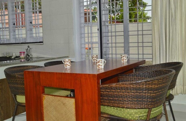 2-BR ( 2 BEDROOM A ) and a STUDIO homestay in RANGE VIEW