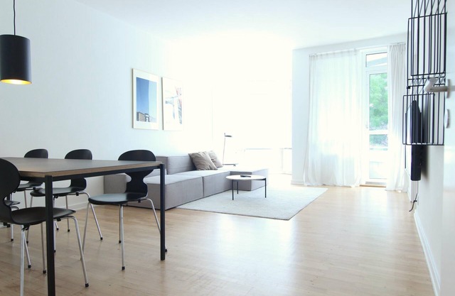 2-BR apartment w/a balcony in Frederiksberg - 238