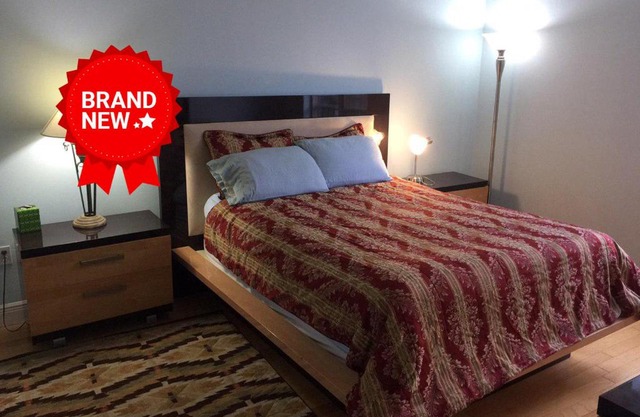 2 BR at CityPlace with 2 parkings.