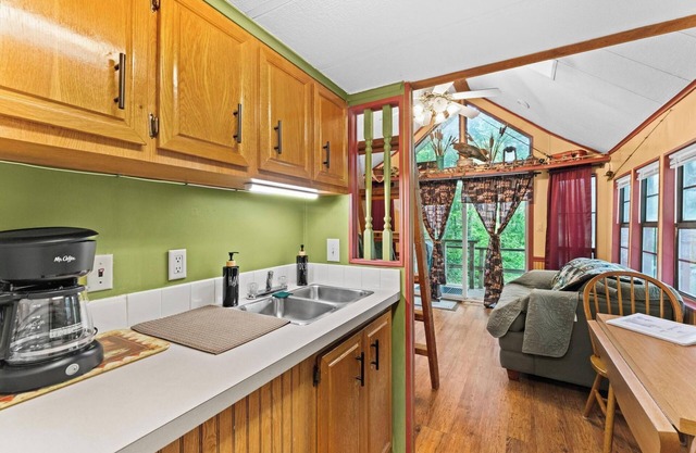 #2 - Cabin - Waterfall Access - Near Tallulah Gorge