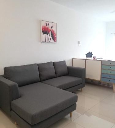 2 Carpark GEP 5 Star Hotel Bed & Sofa Studio