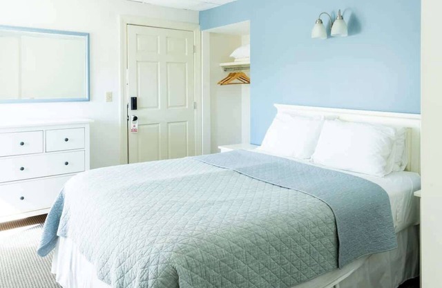 #2 | Comfy Room w/Queen-bed