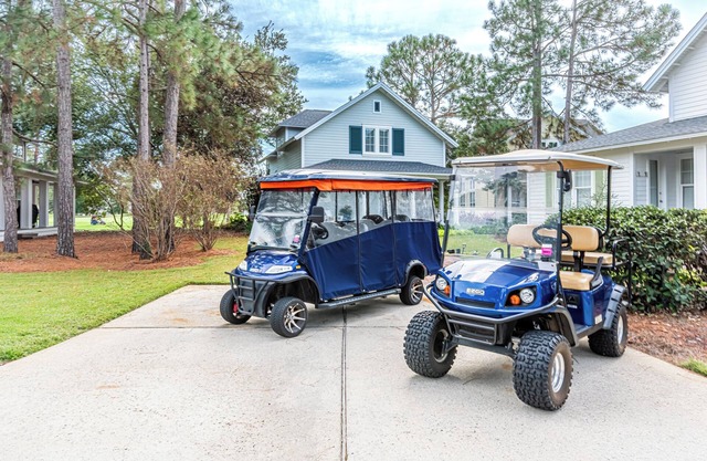 2 Golf Carts ~ Luxury Golf Course View ~ Bunk Room