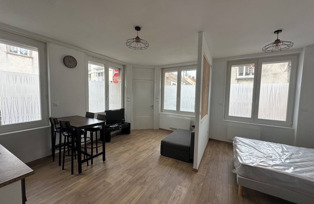2-person apartment