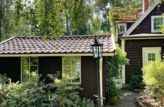 2 person holiday home in HÖLVIKEN
