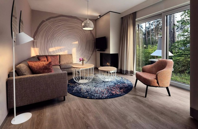 2-person VIP cottage