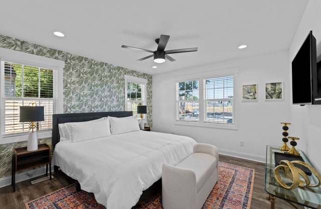 2 Separate Cottages - Put Green, Mins to DT