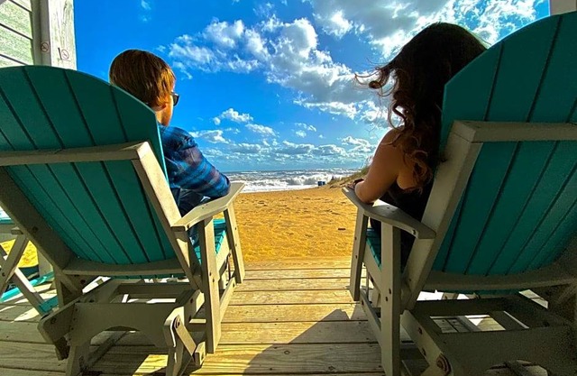 2-Star Hotel ∙ John Yancey Oceanfront Inn
