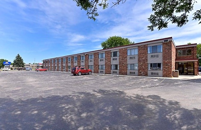 2-Star Hotel ∙ Americas Best Value Inn - Clear Lake