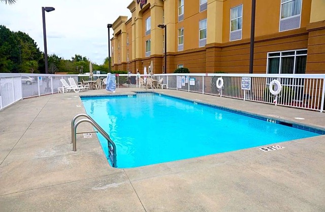 2-Star Hotel ∙ Hampton Inn Manning
