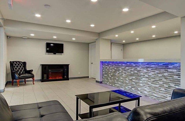 2-Star Hotel ∙ Knights Inn Kamloops