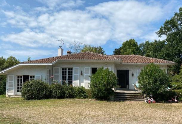 200 m² House ∙ 4 bedrooms ∙ 9 guests