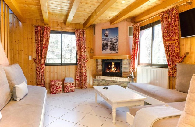 200 m² Chalet ∙ 6 bedrooms ∙ 12 guests