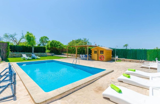 200 m² Villa ∙ 3 bedrooms ∙ 6 guests