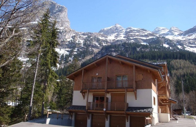 200m from resort center, Ground floor, terrace, tv, ski locker, 43m², Pralognan-la-Vanoise