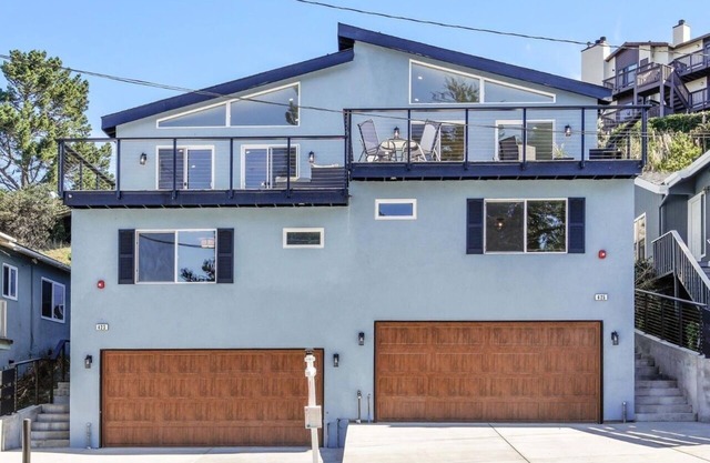 2019 Build, New, Modern, Stunning 4 Bedroom 3 Bath Home w/Ocean View!