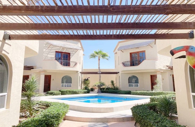 202 m² Villa ∙ 3 bedrooms ∙ 6 guests