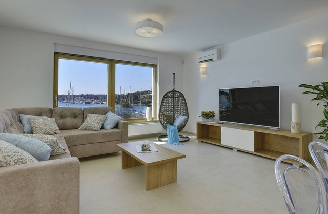 205 m² House ∙ 4 bedrooms ∙ 10 guests