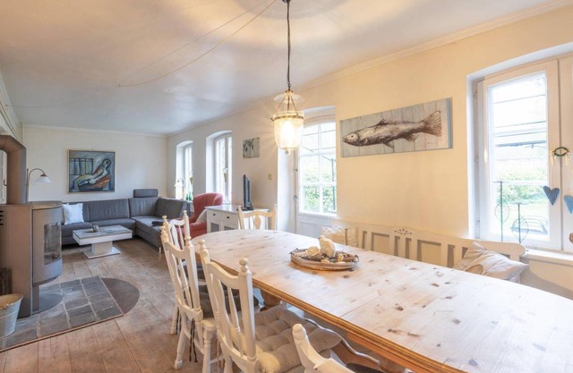 210 m² House ∙ 6 bedrooms ∙ 15 guests