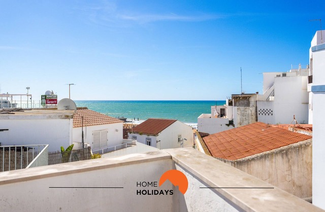 #217 Dom Afonso III by Home Holidays