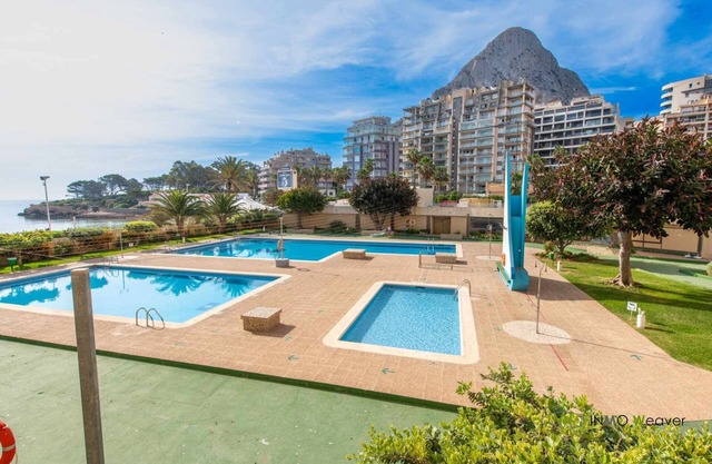 21C VORA 1 bedroom with sea views and wifi